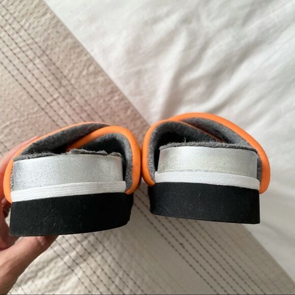 ROAM Dawn Orange Cross Slides Sandals 7 - Picture 8 of 10